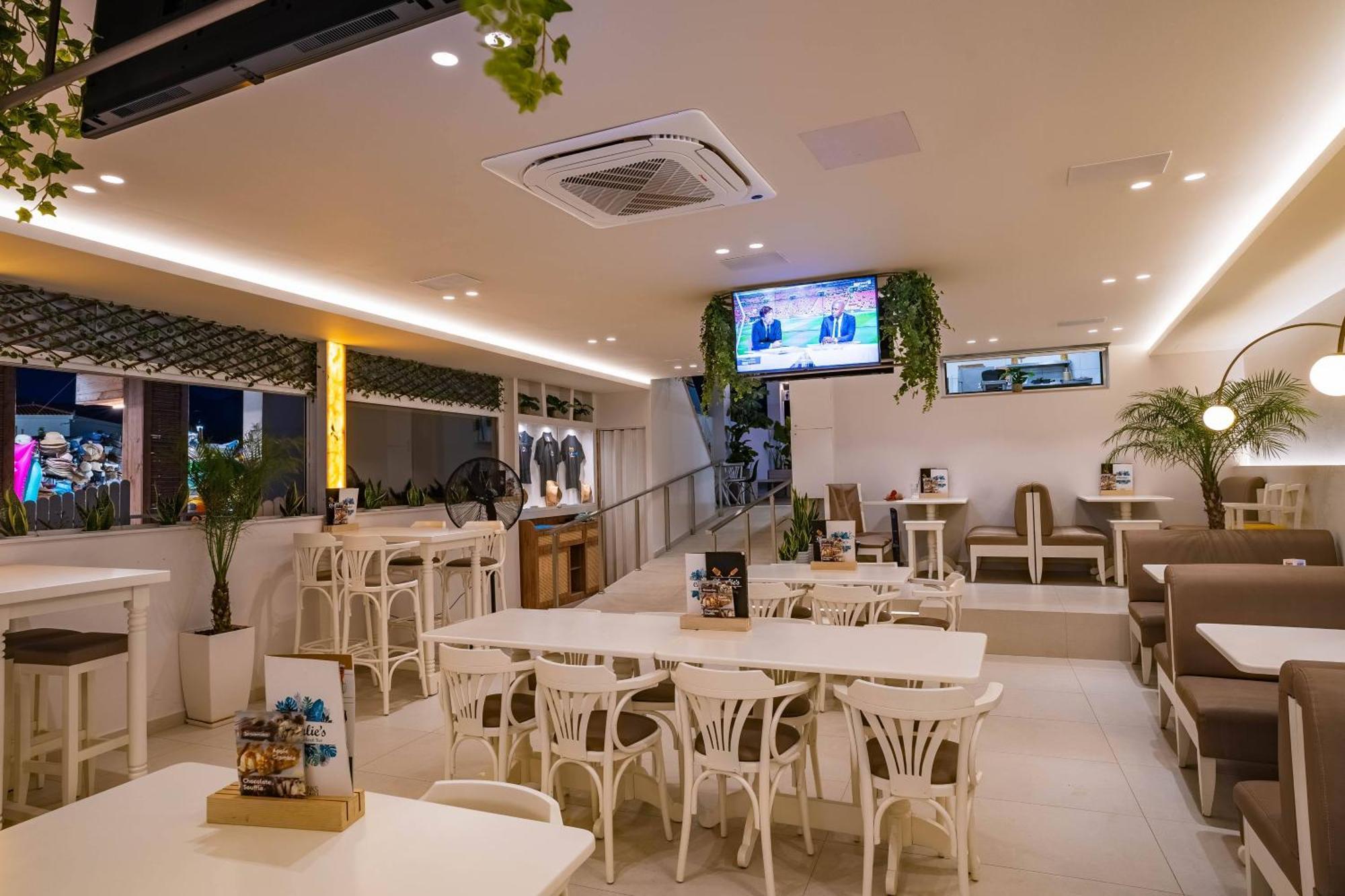 Kastro Beach Apartments Malia Eksteriør billede